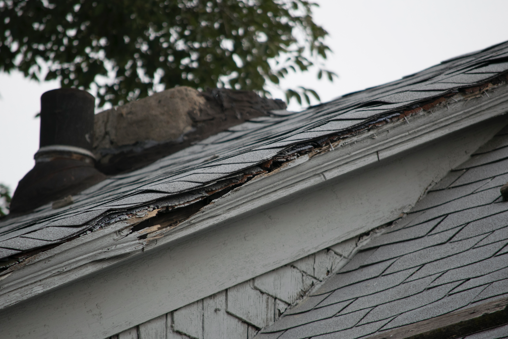 Roof repair contractor in Evergreen Park Illinois